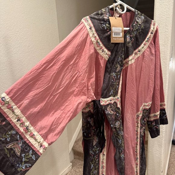 Magnolia Pearl Miggy Oriental Coat/Robe - Faded Beet Color - Picture 4 of 5